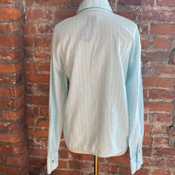 NWT BooHoo Linen Look Pinstripe Oversized Shirt - Picture 4 of 7